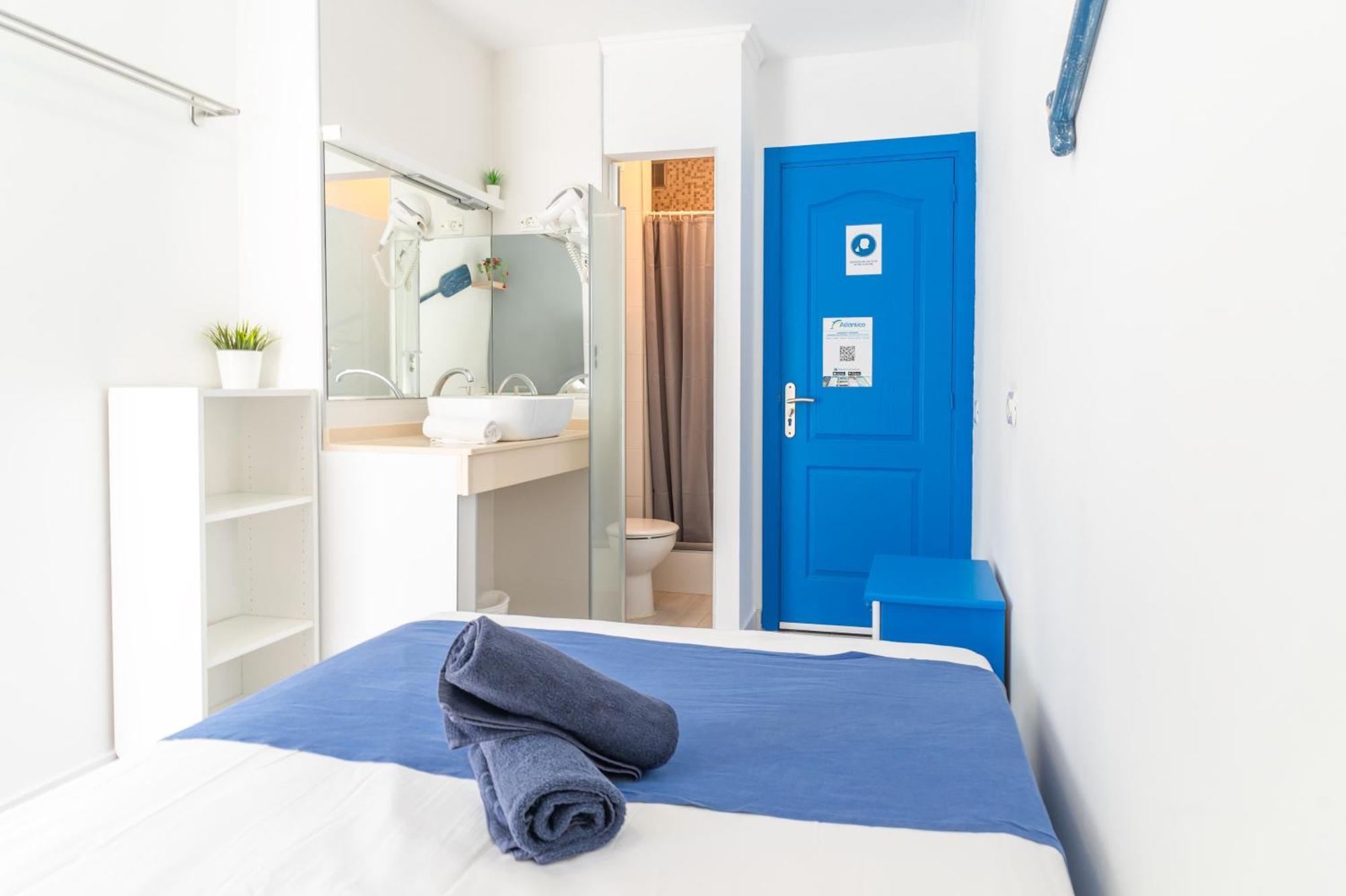 Hostel Neon Tenerife Guaza Dış mekan fotoğraf