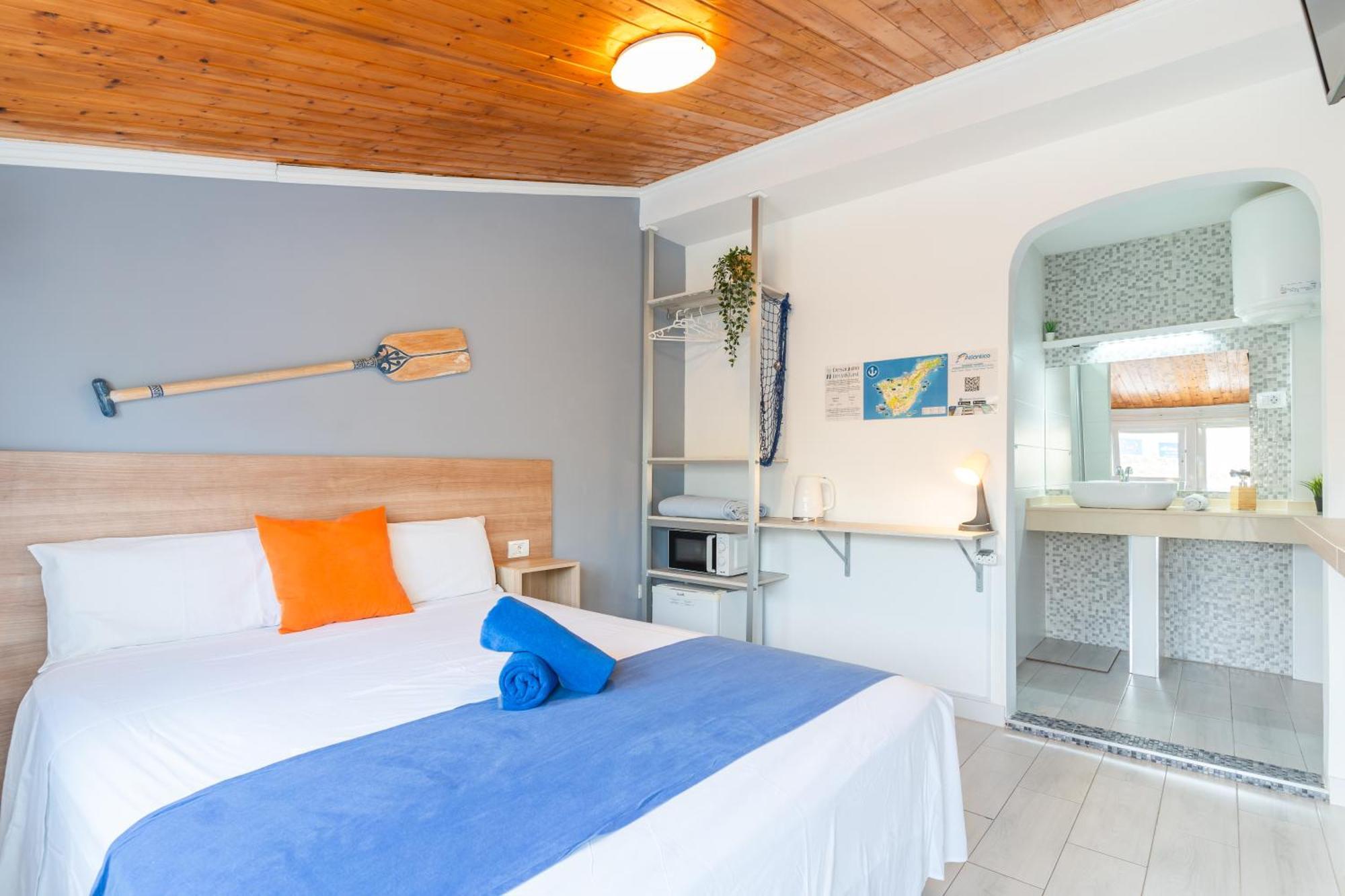 Hostel Neon Tenerife Guaza Dış mekan fotoğraf